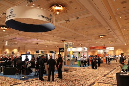 Digital-Dealer-11-exhibit-hall1.jpg
